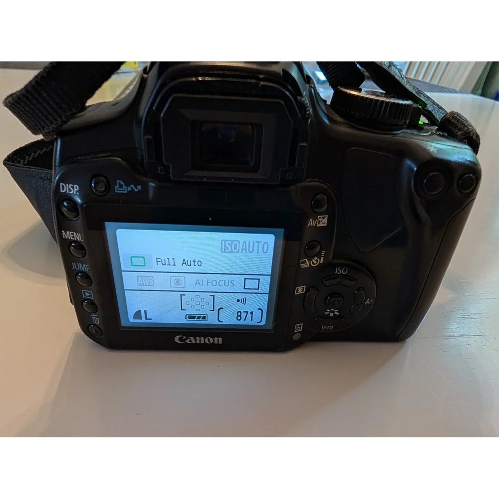 Canon DSLR EOS Digital Rebel XTi 18-55mm Lens Bundle Kit DS126151 3 Batteries